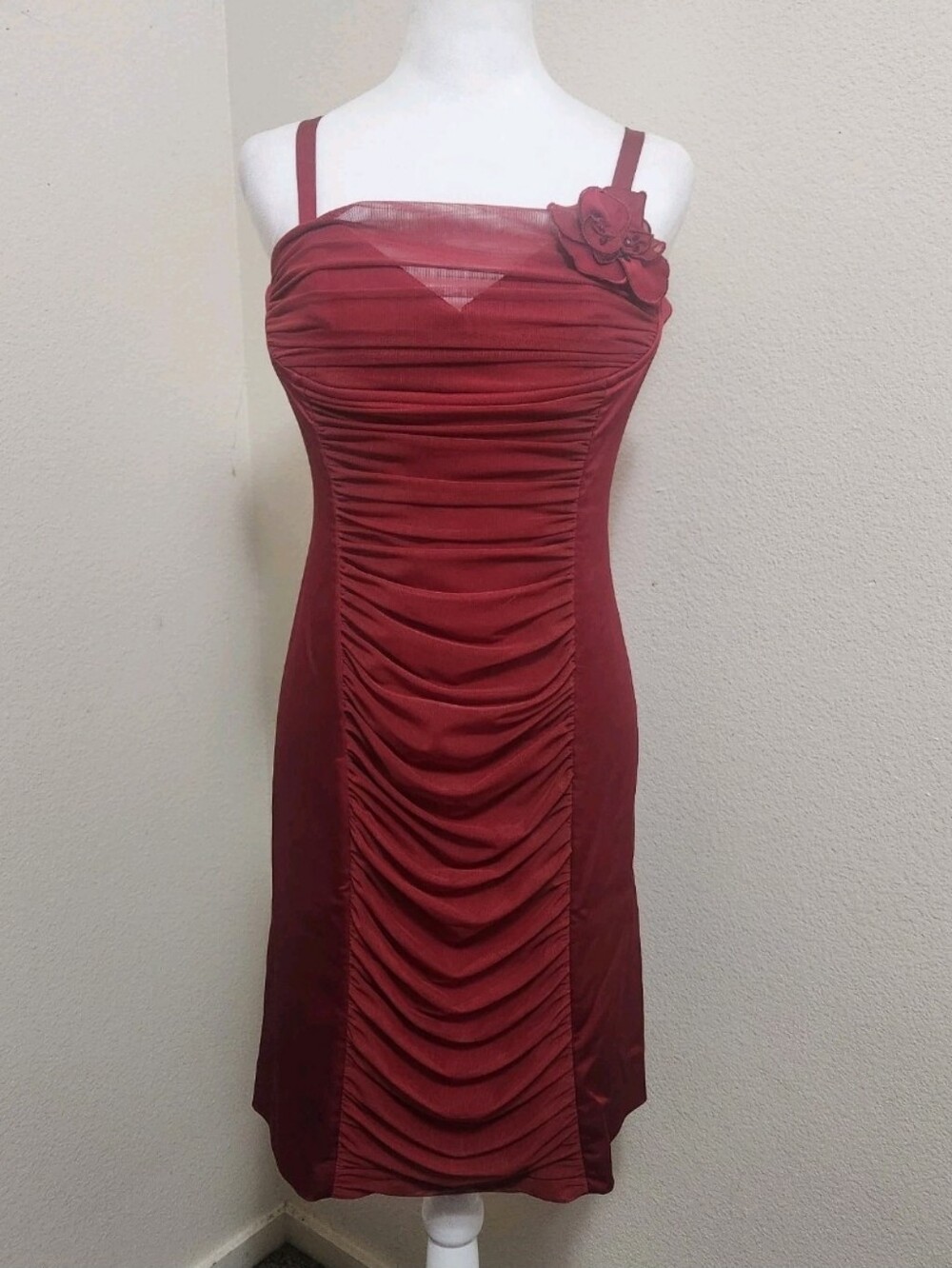 💐Vtg Y2K BCBG MAXAZRIA Runway Collection Dress 10 Burgundy Ruched Mesh Flower - Picture 3 of 16